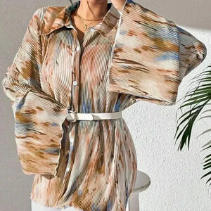 Khaki Casual Women's Spring/Summer Random Printed Flare Sleeve Shirt